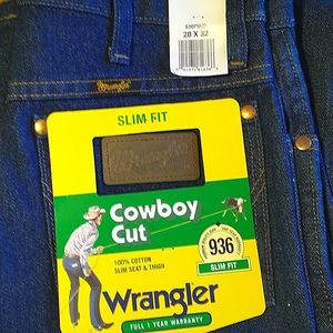 Wrangler Blue Jeans/Cowboy Cut/28 waist, 32 inseam